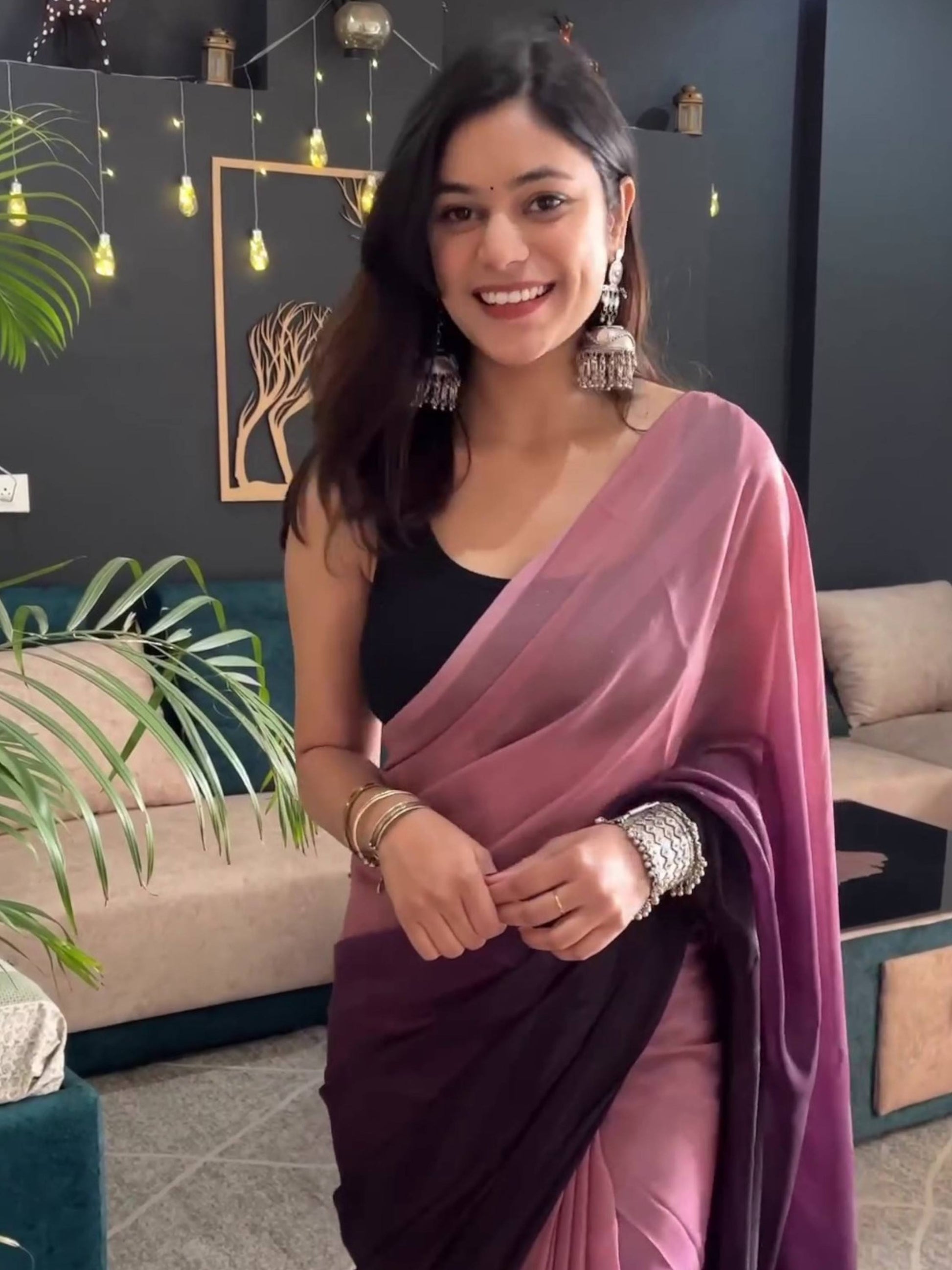 1 Minute Pre-stitched Saree