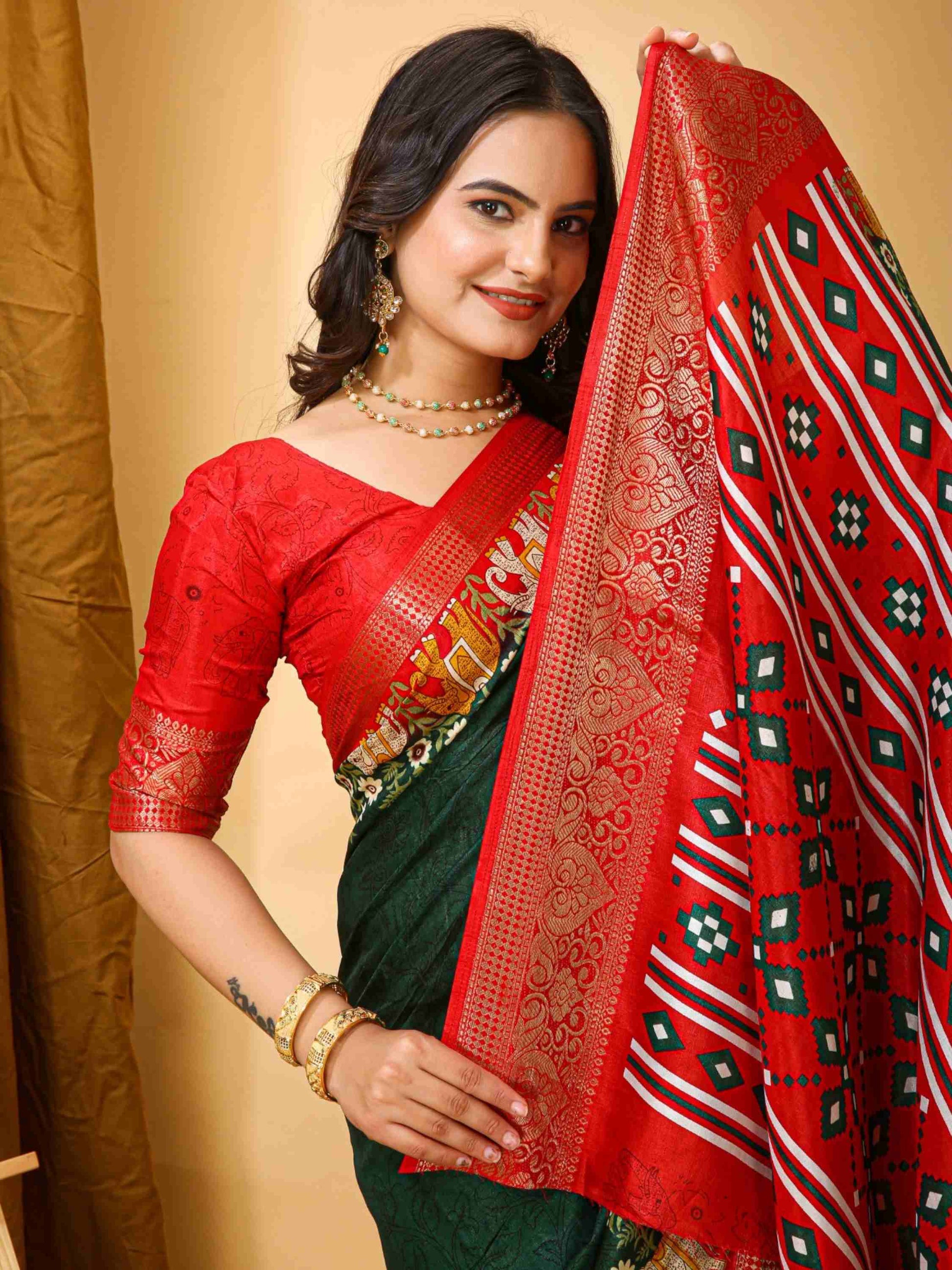 Dola Silk Saree Green
