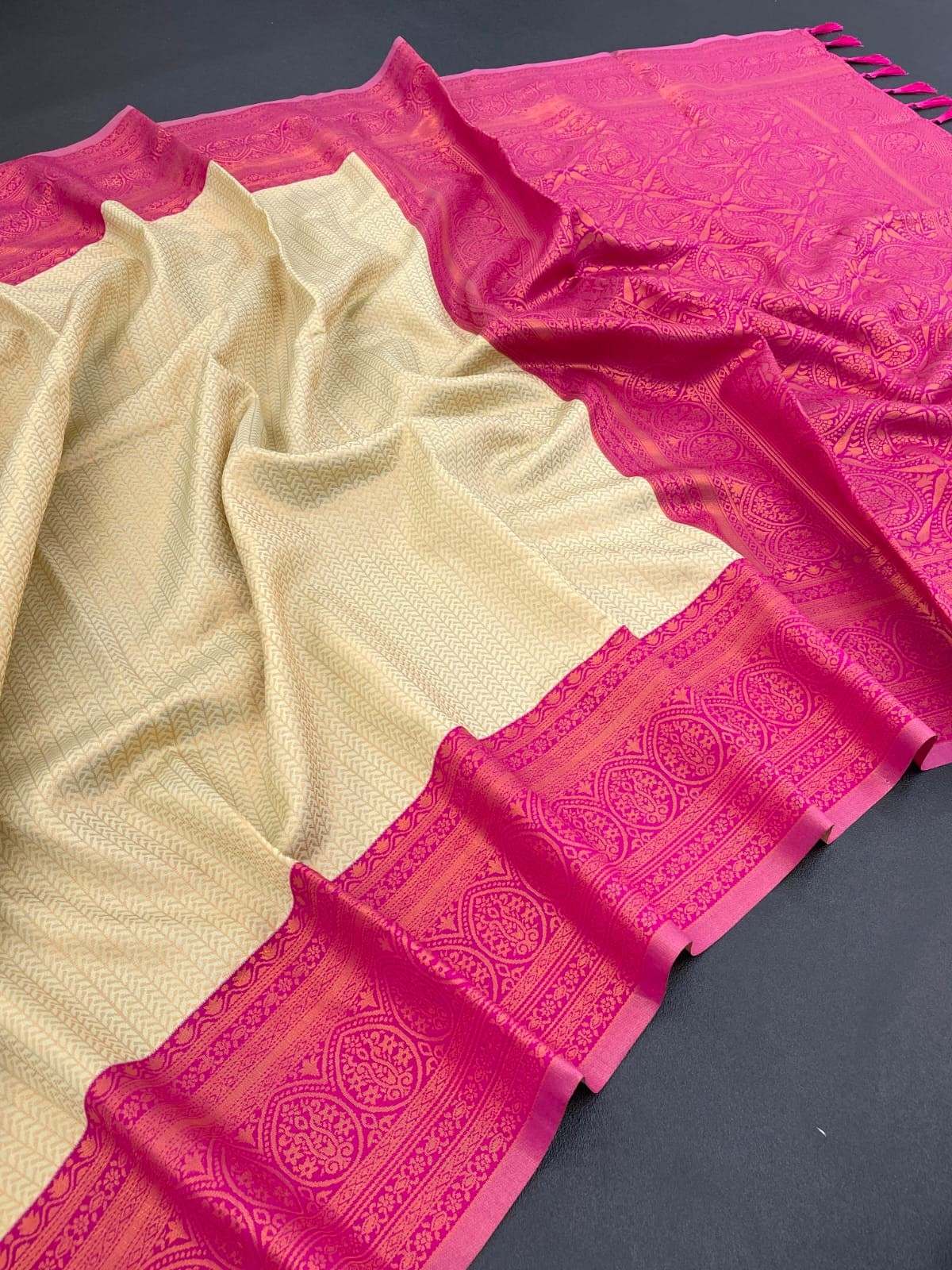 Kanchipuram Silk Saree Cream-Pink