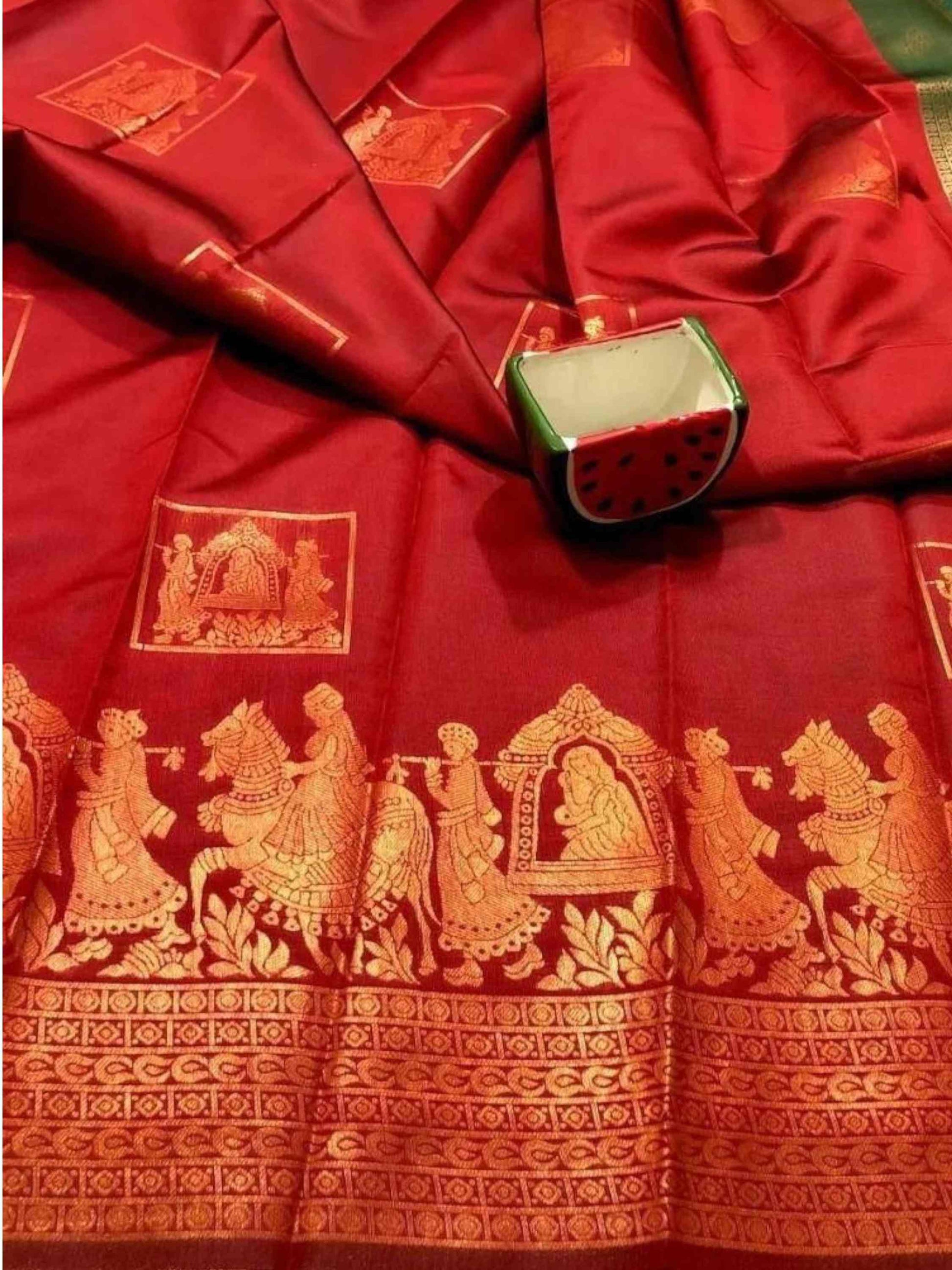 Litchi Silk Saree Red
