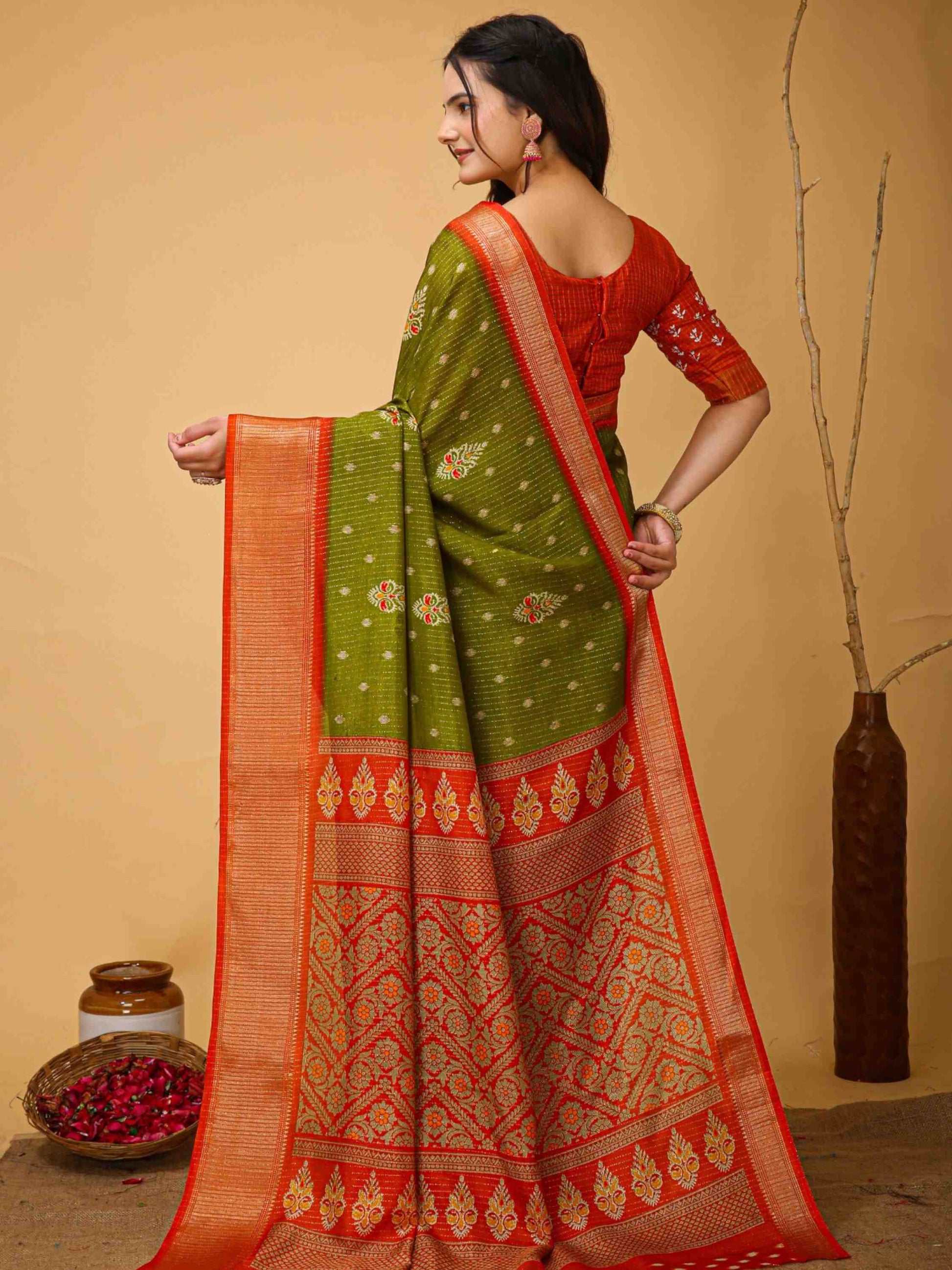 Mehandi Green Dola Silk Saree