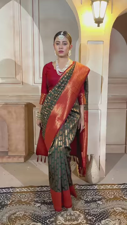 Bottle Green Kanjivaram Silk Saree