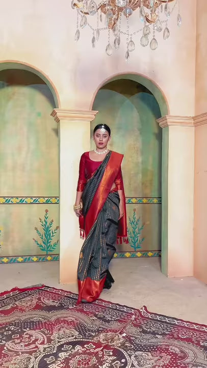 Bottle Green Kanjivaram Silk Saree